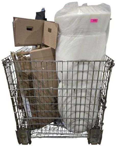 LONG AND OVERSIZED - Undeliverable freight Lot