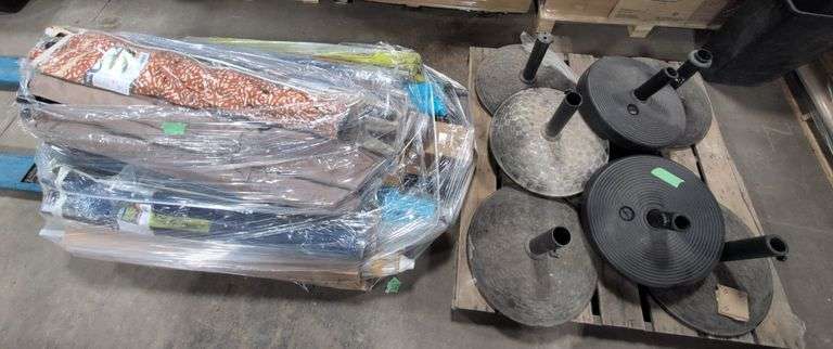 Outdoor, Umreallas, Umbrella Stands (2 Pallets)