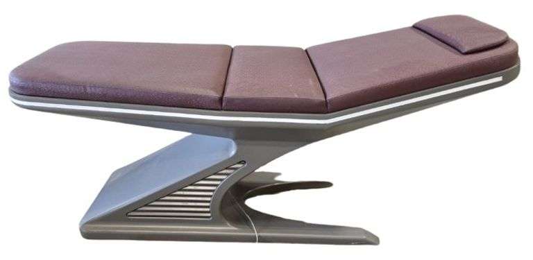 Futuristic Pedestal Bed - Has LED Built in (Controller/Power Supply Not Included)