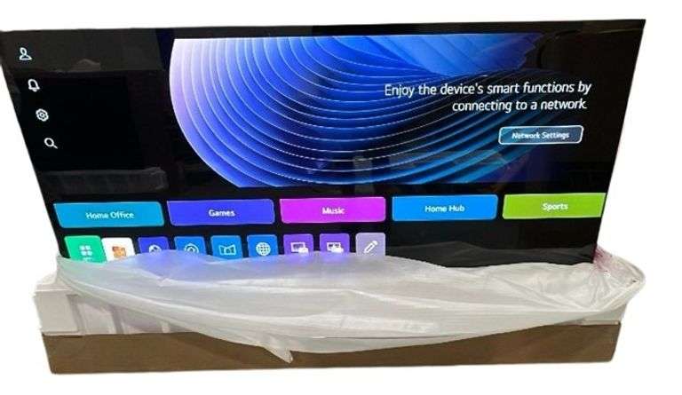 LG 77" OLED EVO TV Model 77C4