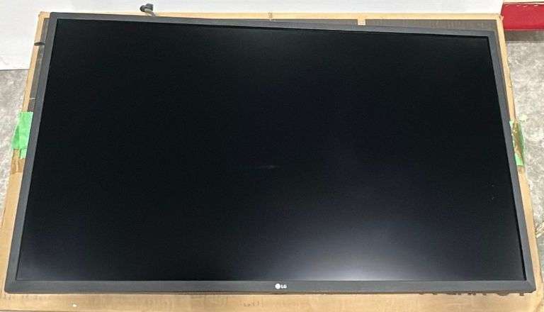 LG 32" 4K Monitor 32UK550
