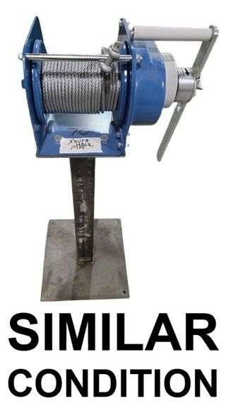 JET 1,653lb Hand Crank Winch w/ Steel Cable & Base - Similar Condition