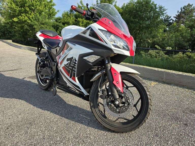 Electric Motorcycle *NO KEYS*