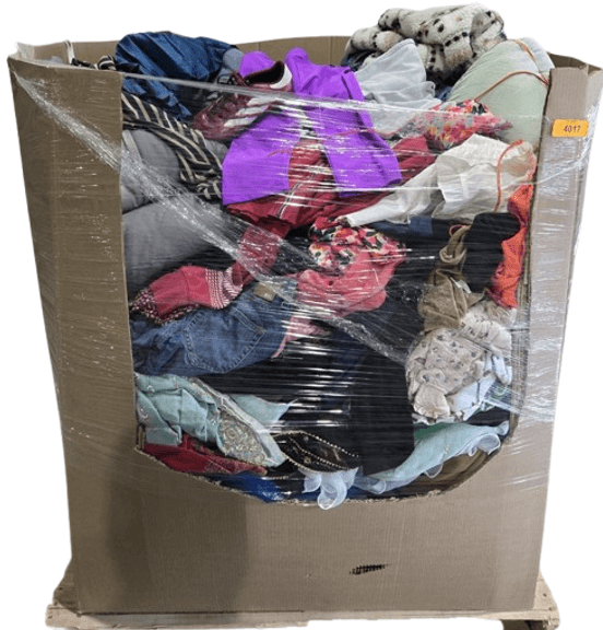 USED CLOTHING - Lost and Unclaimed Freight Pallet