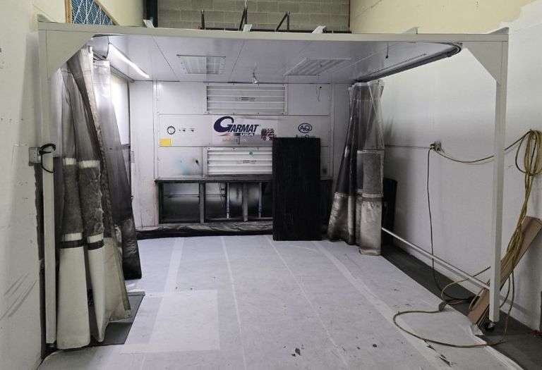 11ft x 129" x 92" H Garmat Professional Spray Booth - Dismantled