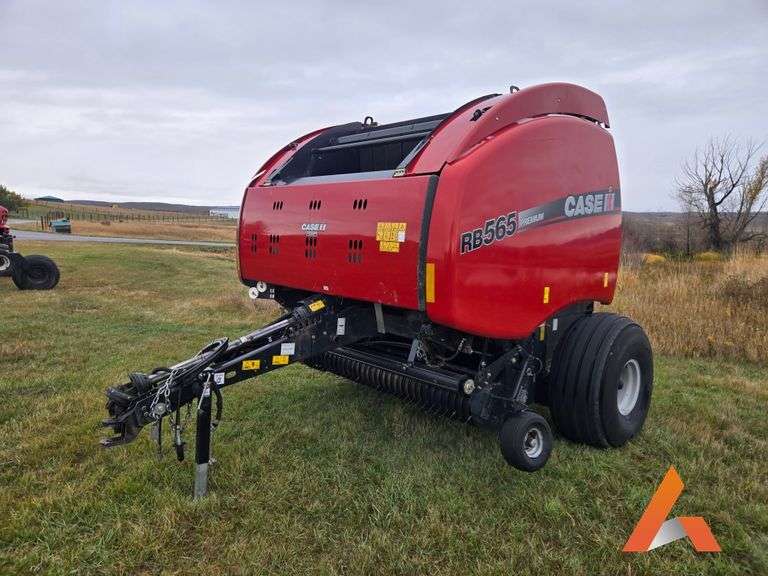 2017 Case IH RB565 Round Baler
