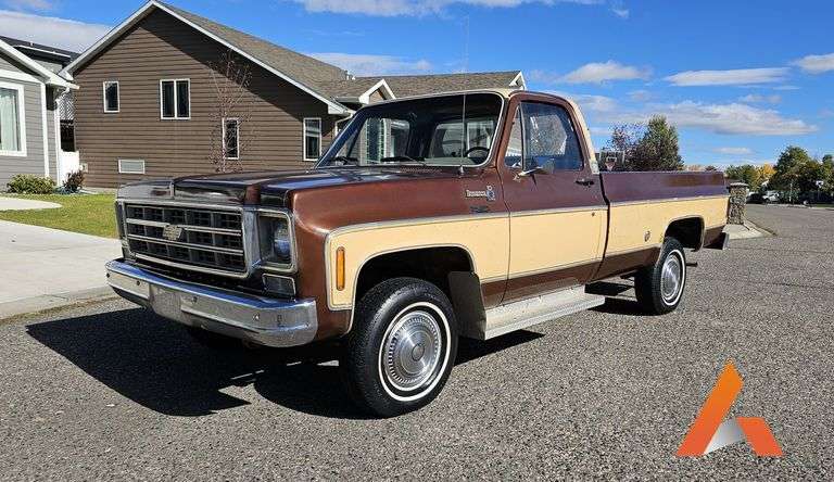 1977 Chevrolet C10 4x4 Bonanza Pickup Truck, VIN:  CKR147Z165791, Brown & Tan