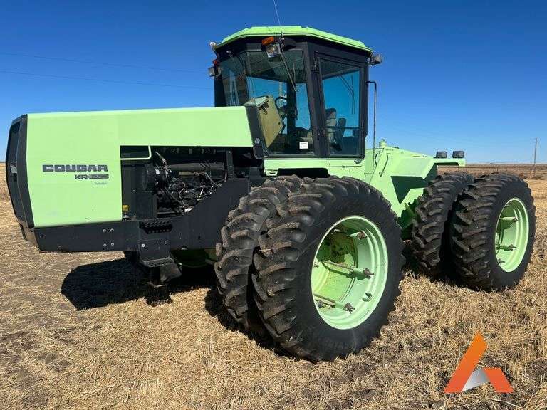 1985 Steiger Cougar KR 1225 Tractor, AWD