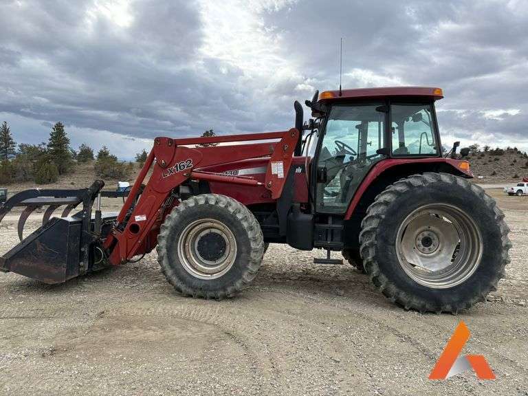 2006 Case MXM 130 Tractor, MFWD w/ LX162 Grapple Loader