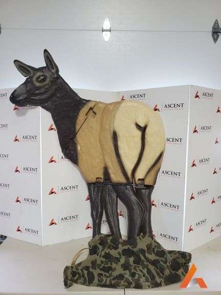 Folding cow elk decoy