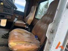 Inop Freightliner Semi