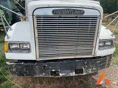 Inop Freightliner Semi