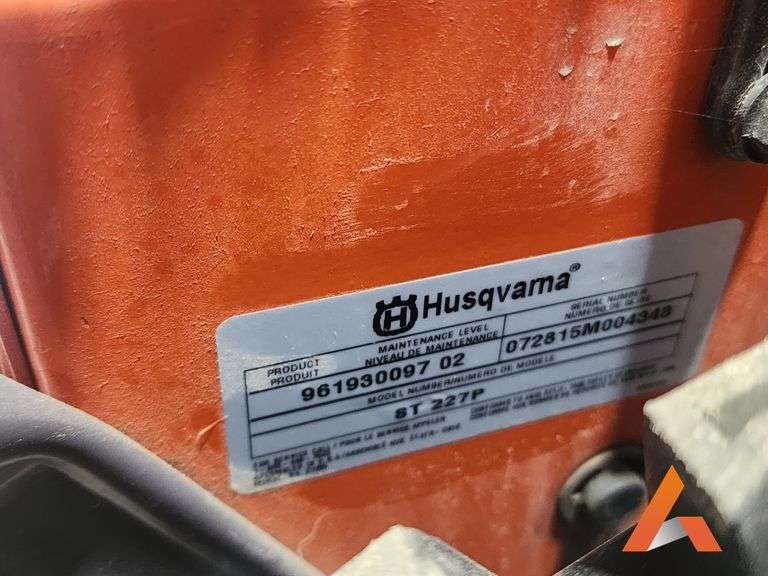 Husqvarna ST-227P Snow Blower, 27"