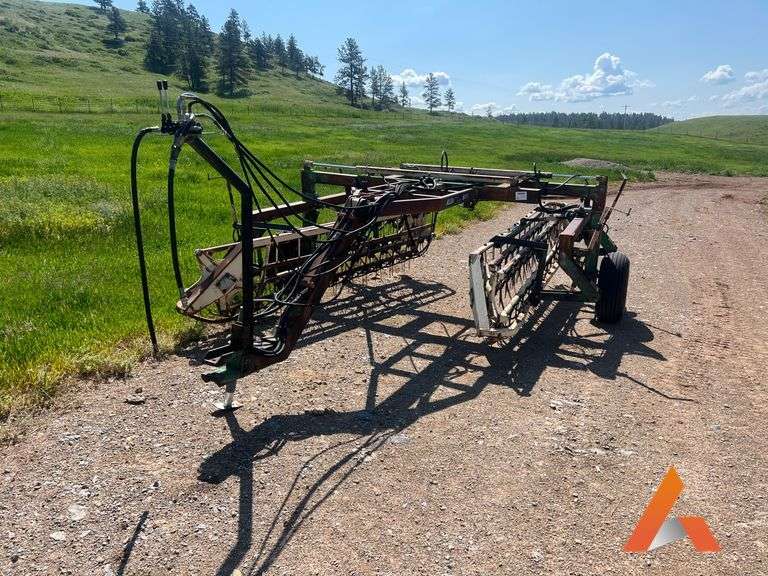 Allen 8111 Power Drive Hay Rake