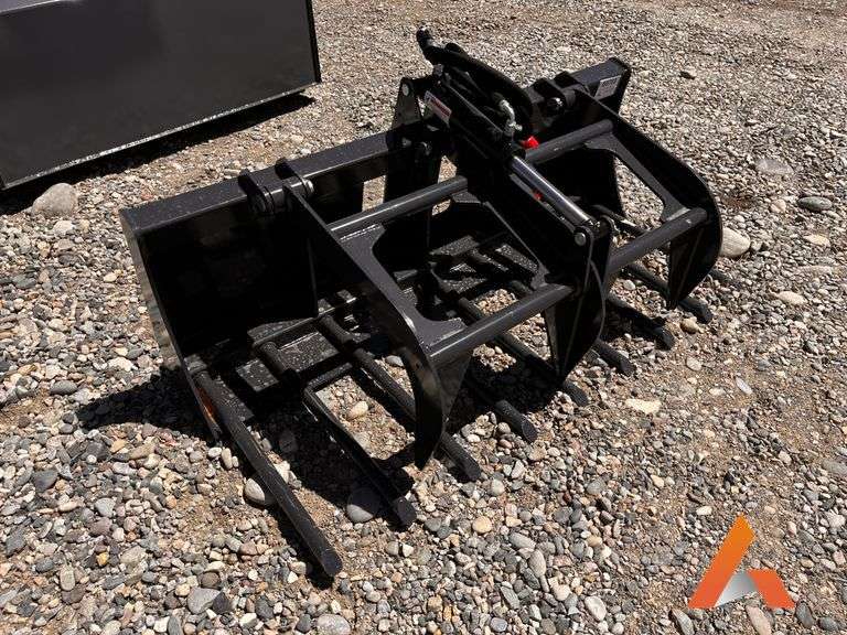 Unused 2025 Wolverine Compact Skid Steer Manure Fork Grapple