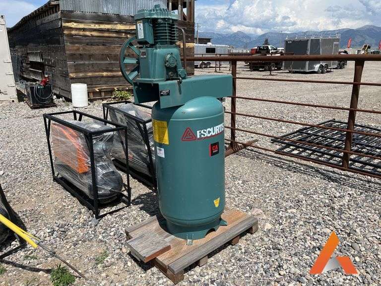 FS CURTIS 80 Gal Air Compressor