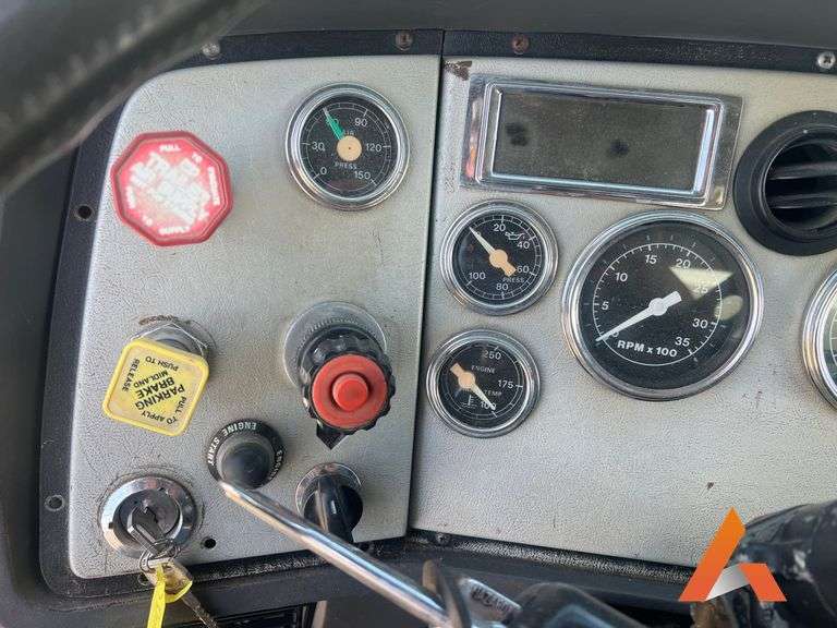 1990 Ford L9000 Water Truck, 2500 Gal.