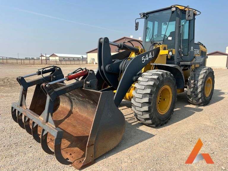 2004 John Deere 544J Wheel Loader