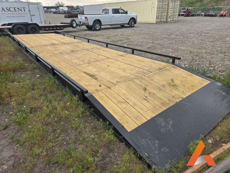 "unused" Bridge platform, 40'X102"