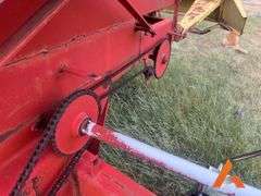 New Holland 1044 Bale Bed