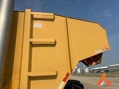 2003 Western Wagon 10,000 Gal Tri-Axle Water Tank