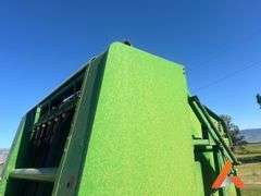John Deere 535 Round Baler