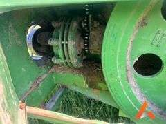 John Deere 467 Square Baler