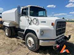 1990 Ford L9000 Water Truck, 2500 Gal.