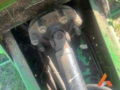 John Deere 535 Round Baler