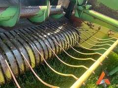 John Deere 467 Square Baler