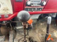 1969 Ford F700 truck w/ Vermeer mounted 42” tree spade
