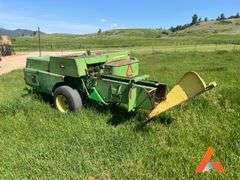 John Deere 467 Square Baler