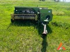 John Deere 467 Square Baler