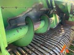 John Deere 467 Square Baler