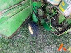 John Deere 535 Round Baler