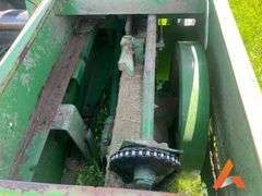 John Deere 467 Square Baler