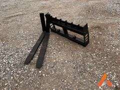 Unused 2025 PI Adjusting Pallet Forks PIR-APF, Skid Steer Attachment, 3300lb. Max.