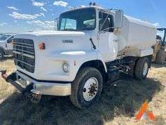 1990 Ford L9000 Water Truck, 2500 Gal.
