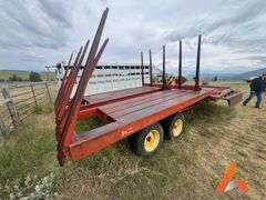 New Holland 1044 Bale Bed