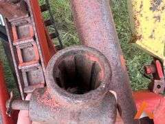 New Holland 1044 Bale Bed