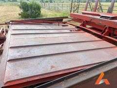 New Holland 1044 Bale Bed