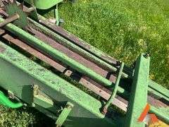John Deere 467 Square Baler