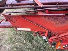 New Holland 1044 Bale Bed