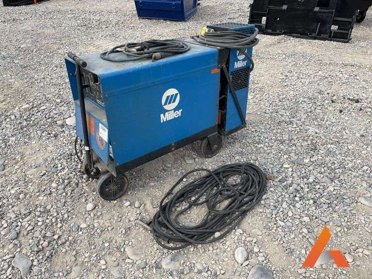 Miller Electric Dial Arc HF Constant Current AC/DC Arc Welder