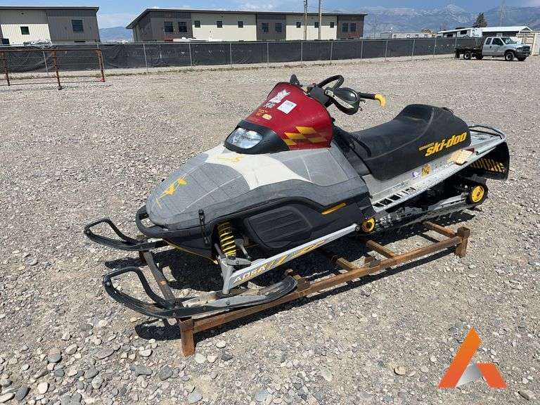 Ski-Doo Bombardier Snowmobile, 2-stroke