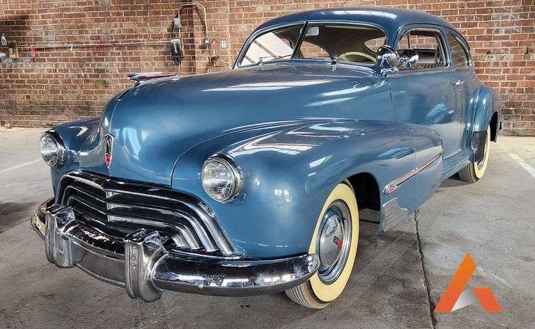 1946 Oldsmobile Series 66 Special, VIN:  66127168, Blue