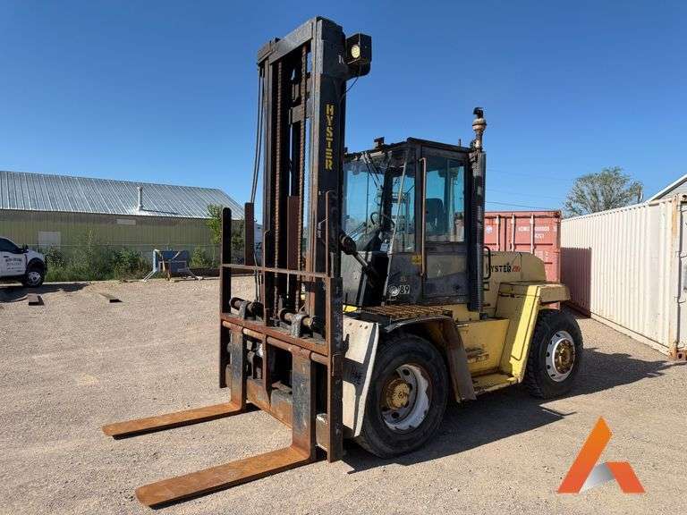 2000 Hyster H210 XL Fork Lift, 19000lbs