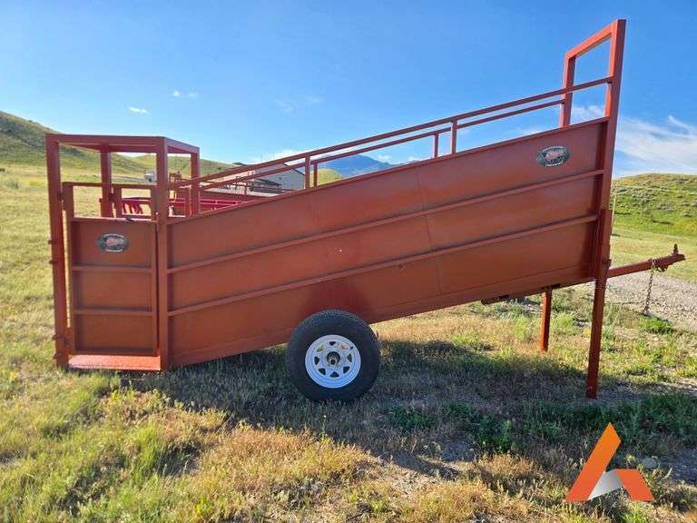 "Unused" Stur-D Portable Loading Chute