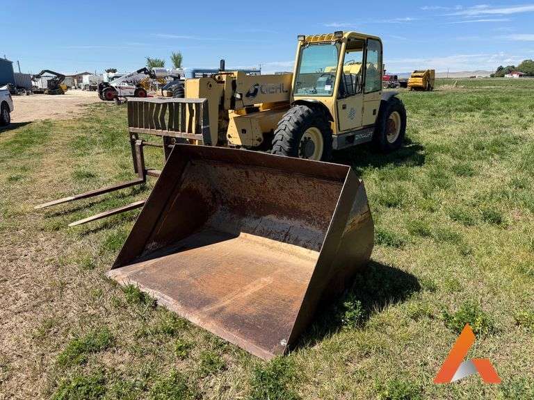 1999 Gehl DL-8L Telehandler