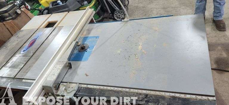 Table Saw and Router